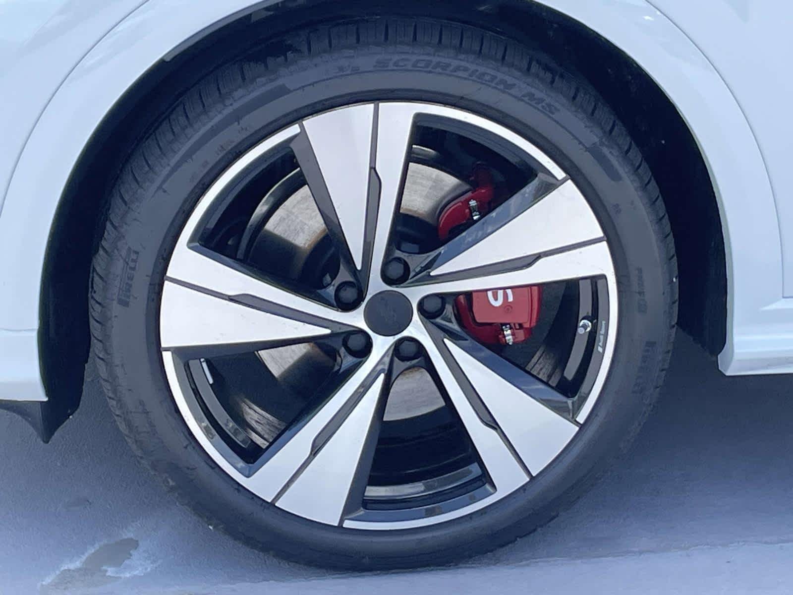 New 2026 2Y2Y/White Audi Premium Plus image 14