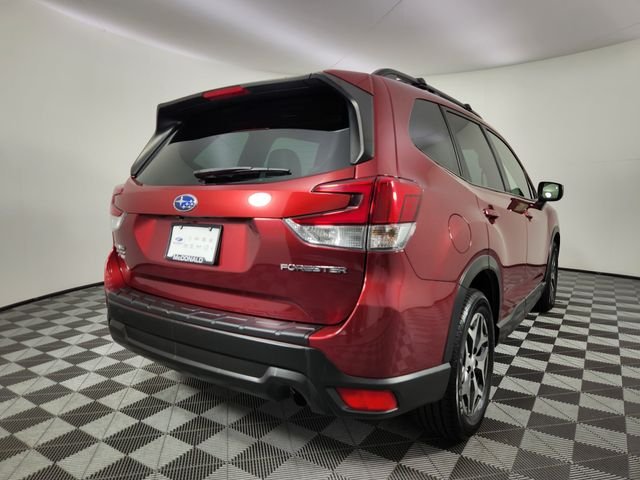 Used 2021 Red Subaru Premium image 5