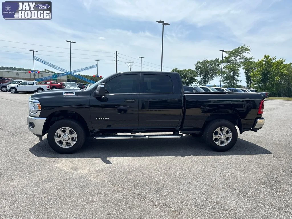 Certified Used 2024 Diamond Black Ram Big Horn image 3
