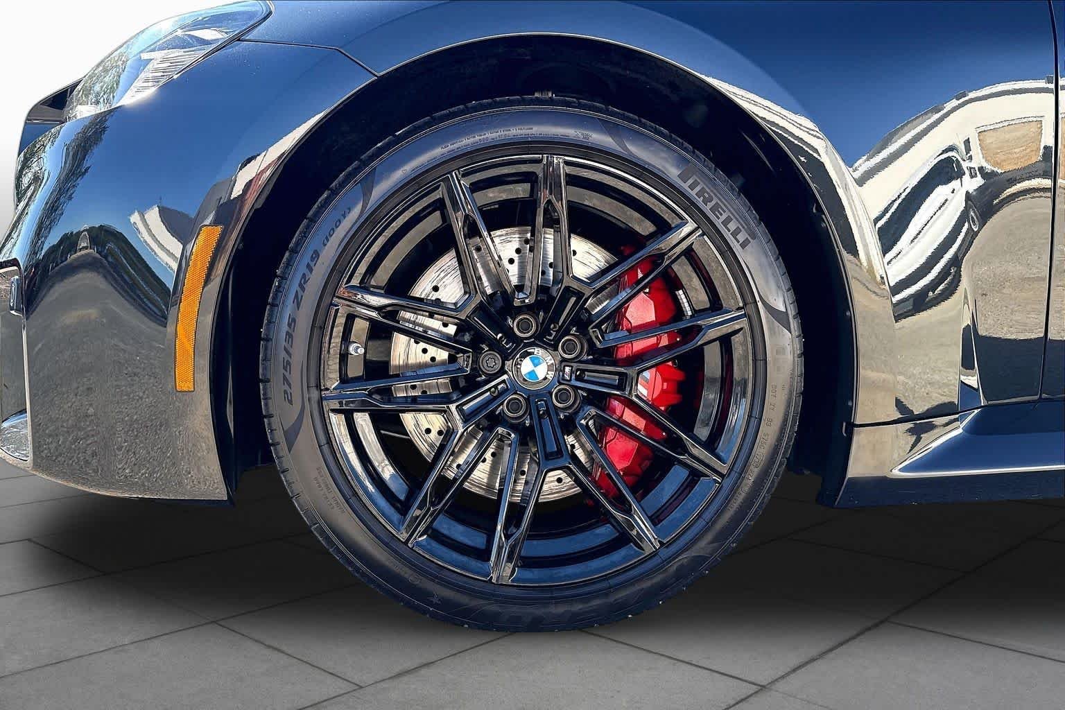 Used 2023 Black Sapphire Metallic BMW  image 9