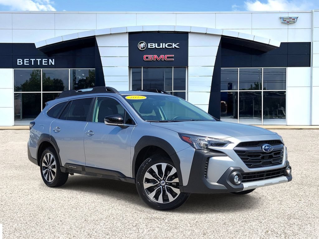 2025 Subaru Outback Limited's photo