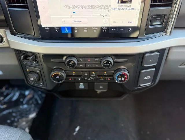 2026 Ford F-350 Super Duty XLT - Photo 24