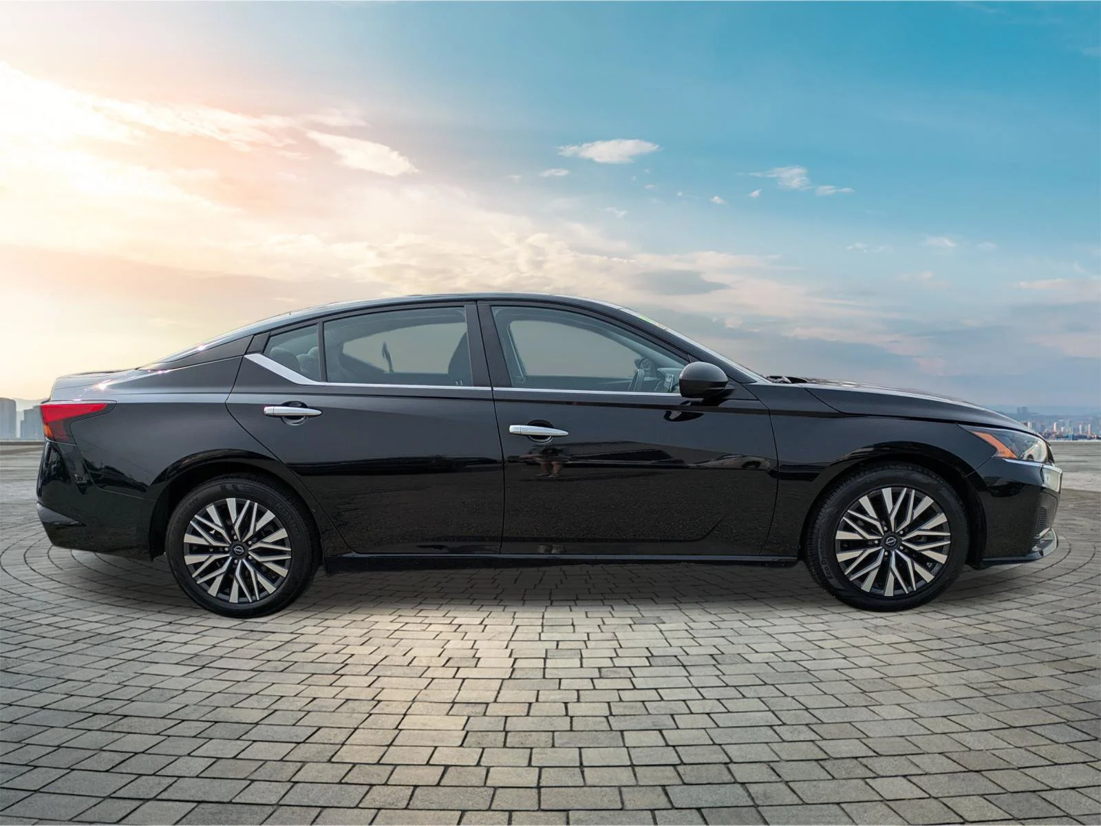 Certified Used 2024 Super Black Nissan 2.5 SV image 4