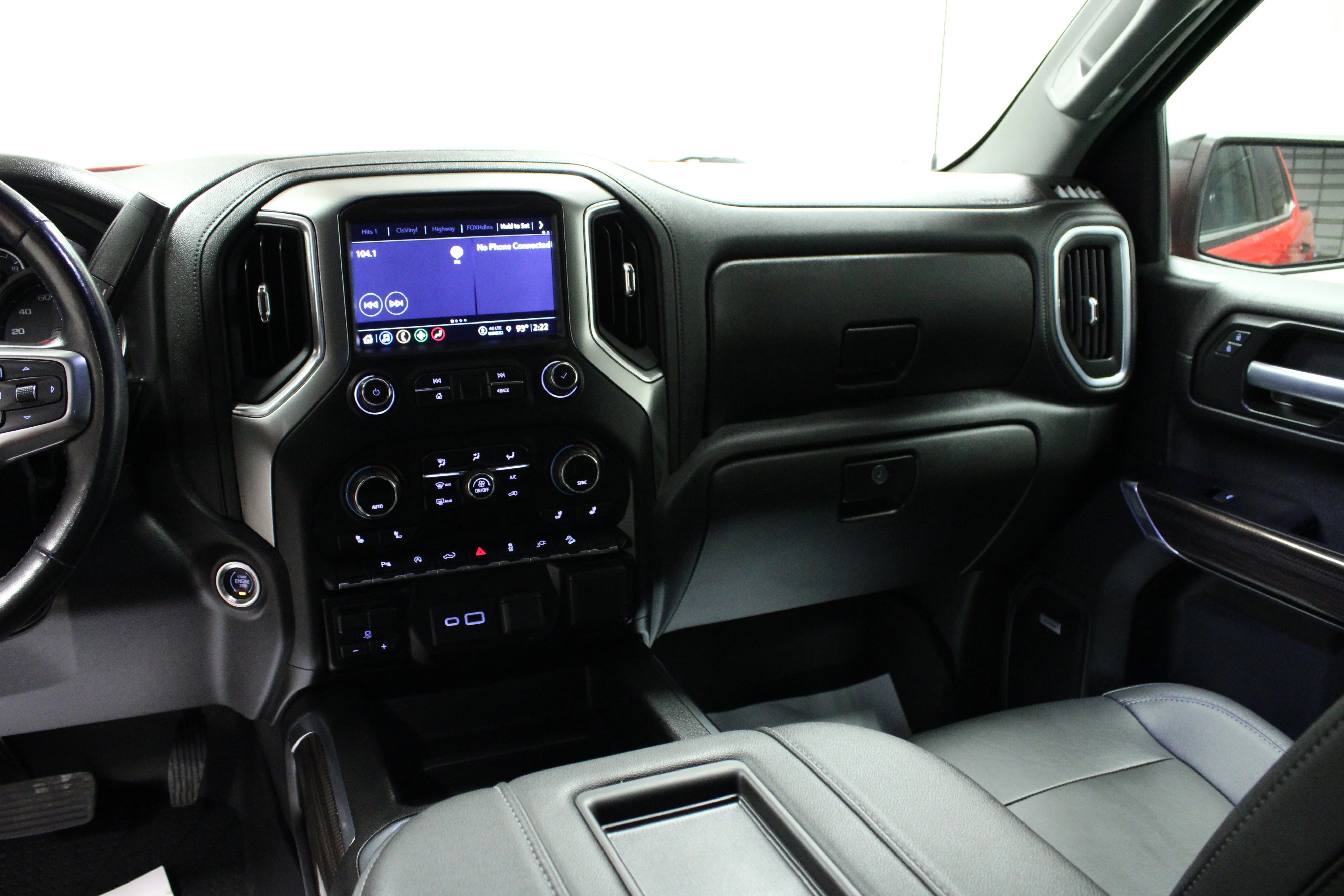 Used 2021 RED HOT Chevrolet LT Trail Boss image 19