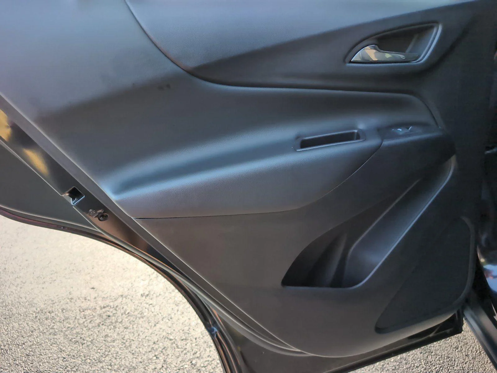 Used 2020 MOSAIC BLACK METALLIC Chevrolet LT image 36