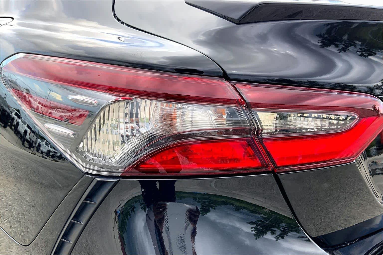 Used 2021 Midnight Black Metallic Toyota SE image 28