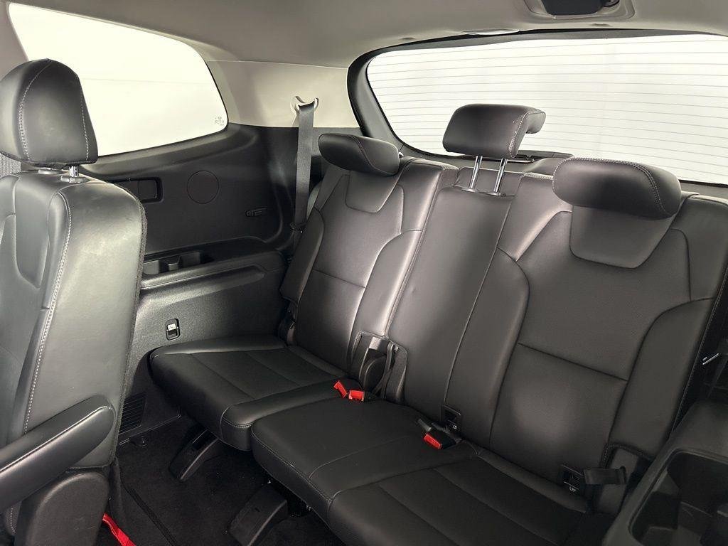 Used 2021 Ebony Black Kia S image 28