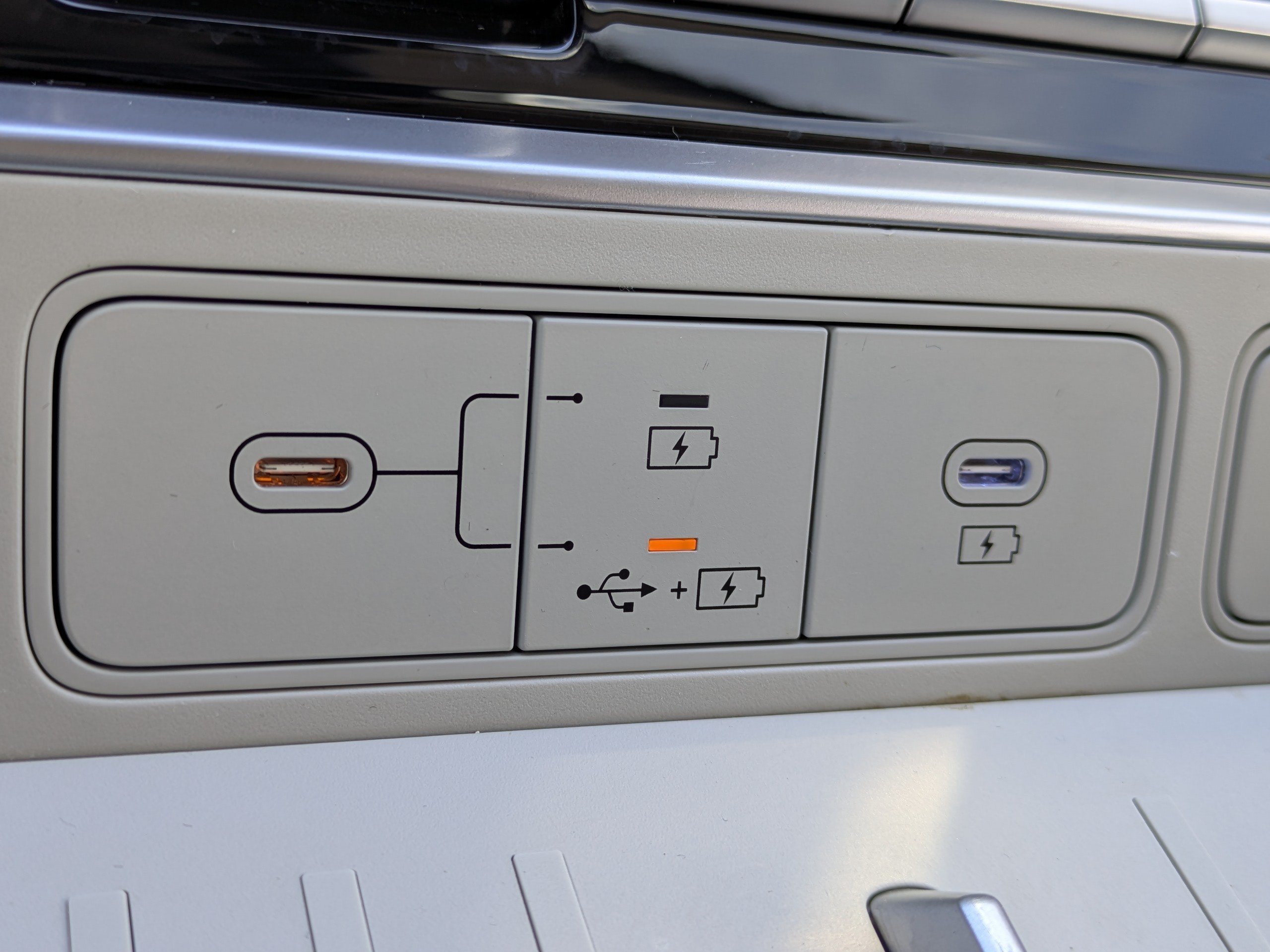 2025 Hyundai Santa Fe Calligraphy - Photo 24