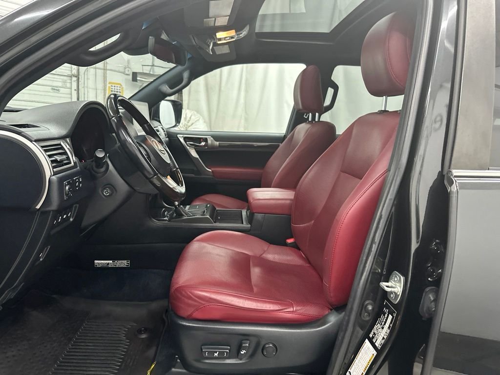 Used 2022 Black Lexus 460 Luxury image 20