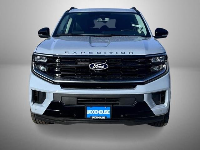 New 2027 Glacier Gray Metallic Tri-Coat Ford Platinum image 34