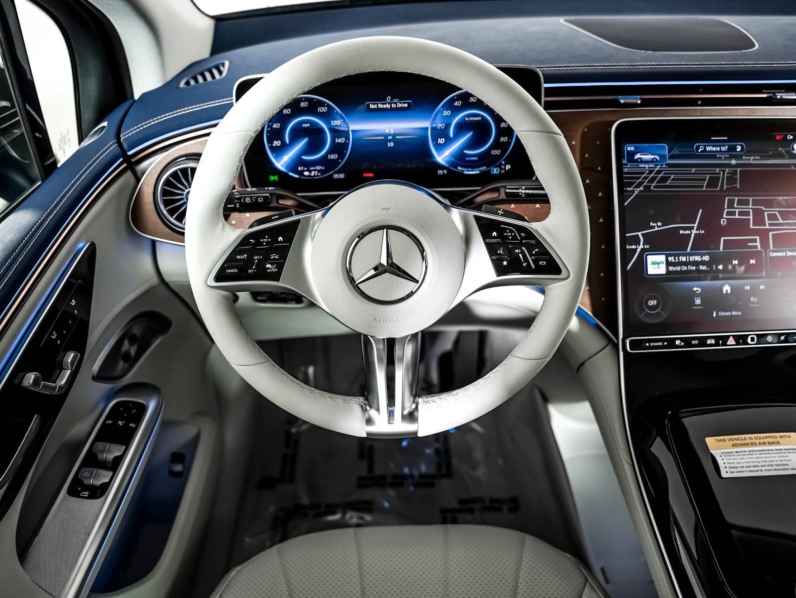 New 2027 Obsidian Black Metallic Mercedes-Benz EQE 320+ image 10