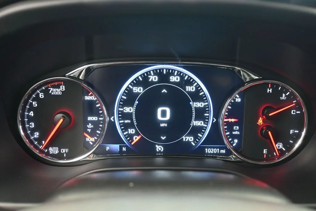 Used 2023 Sterling Metallic GMC SLT image 37