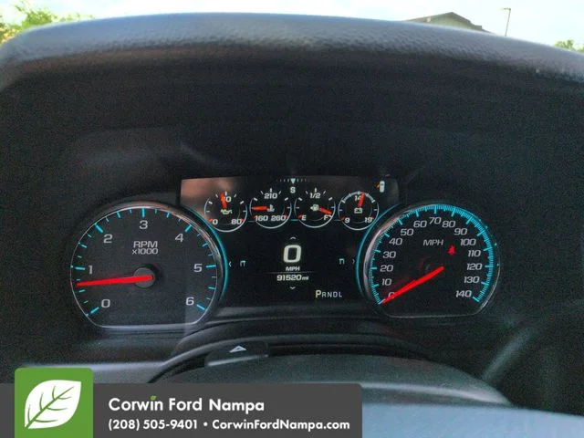 Used 2019 Summit White Chevrolet  image 15