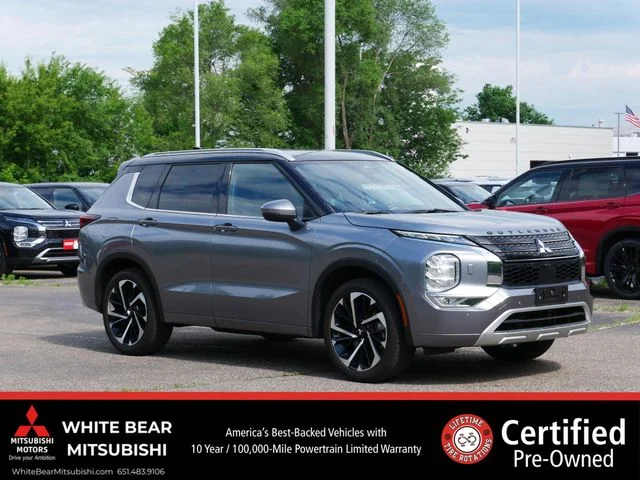 2023 Mitsubishi Outlander SEL S-AWC's photo