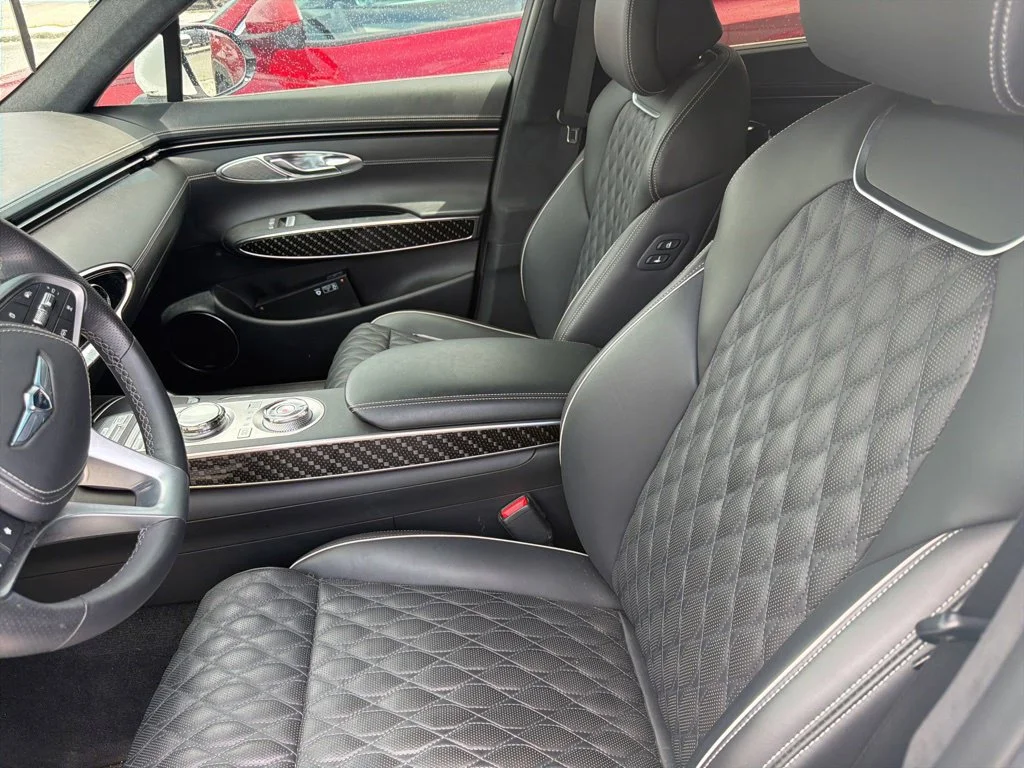 Used 2023 White Genesis 3.5T Sport image 7