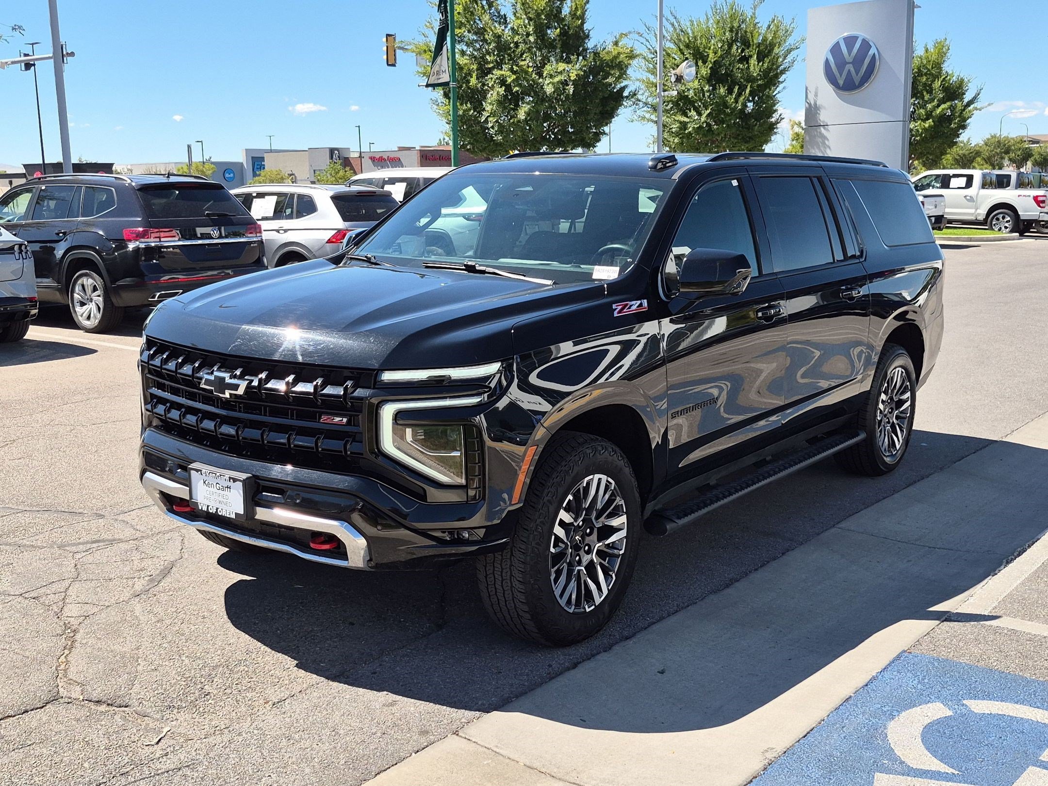Used 2025 Black Chevrolet Z71 image 9