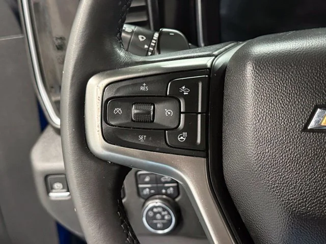 Used 2022 Blue Chevrolet LTZ image 16