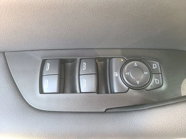 New 2026 Summit White Chevrolet 2LT image 19