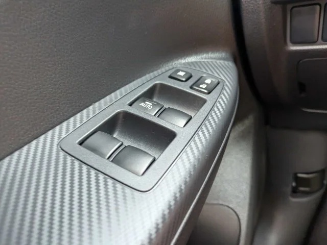 Used 2025  Mitsubishi Black Edition image 25