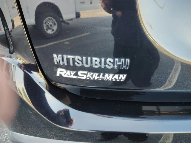 Used 2017 Black Mitsubishi SE image 27