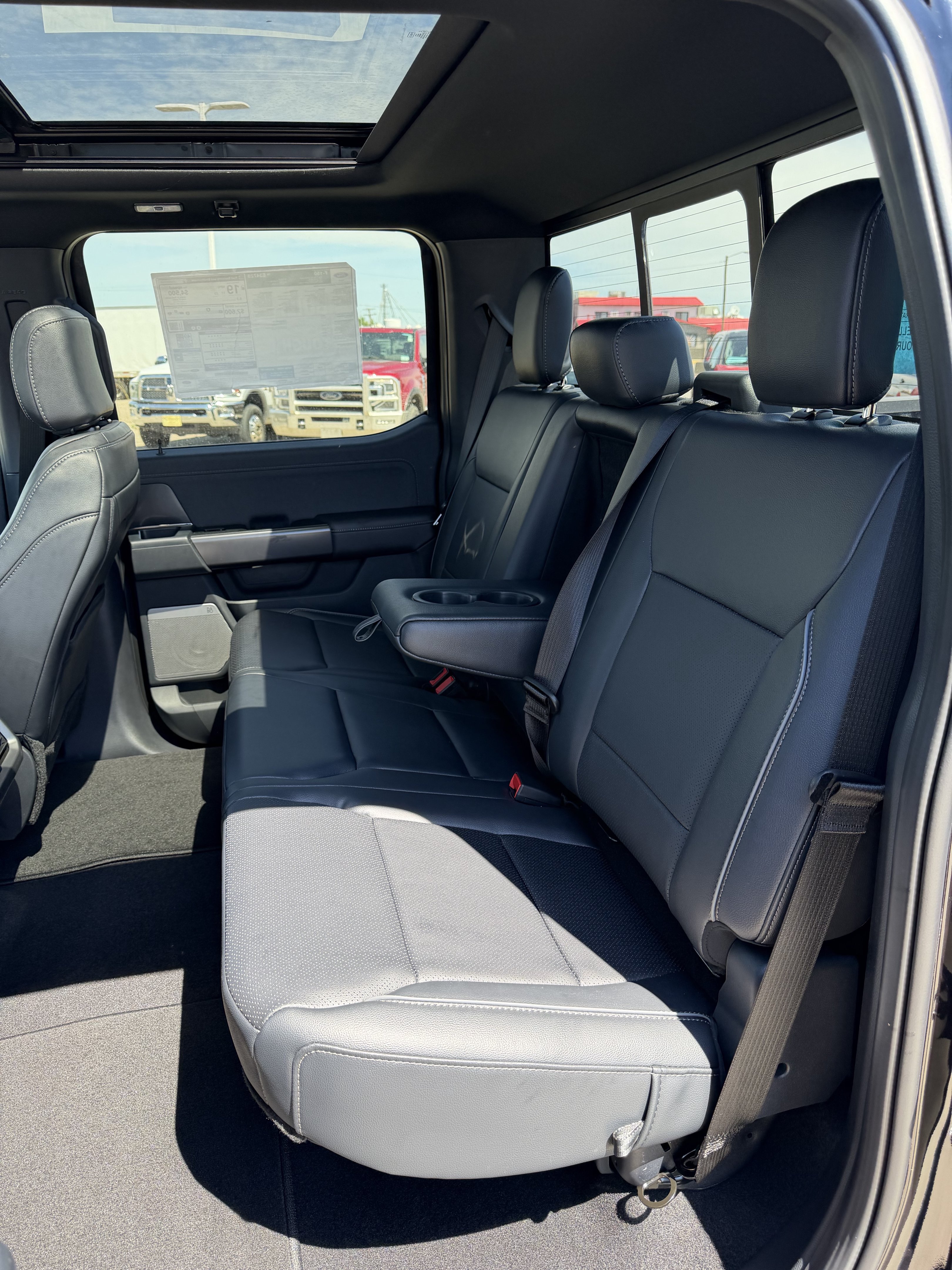 New 2026 Agate Black Metallic Ford LARIAT image 29
