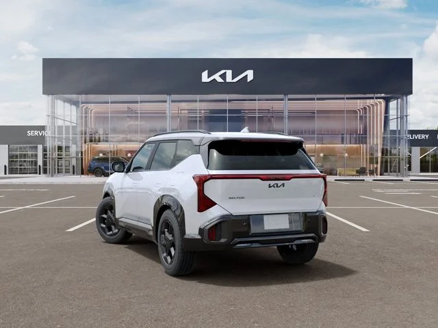 New 2027 Snow White Pearl Kia X-Line S image 4