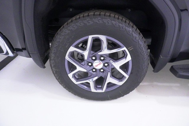 2026 GMC Sierra 1500 SLT - Photo 6