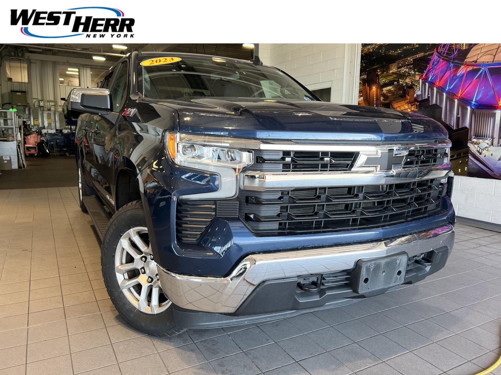 Used 2023 Northsky Blue Metallic Chevrolet LT image 1