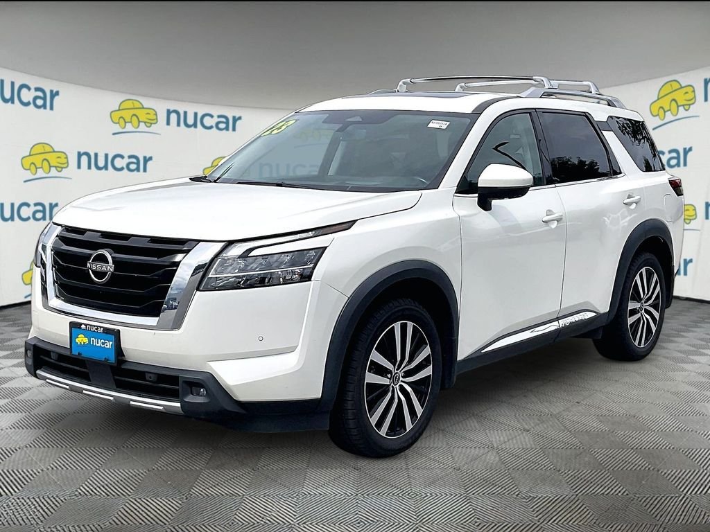 Used 2023 Pearl White Tricoat Nissan Platinum image 3