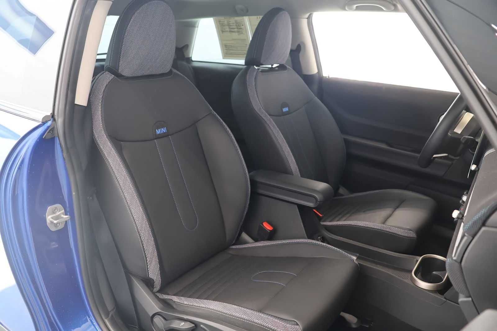 Certified Used 2025 BLAZING BLUE MINI Cooper image 14