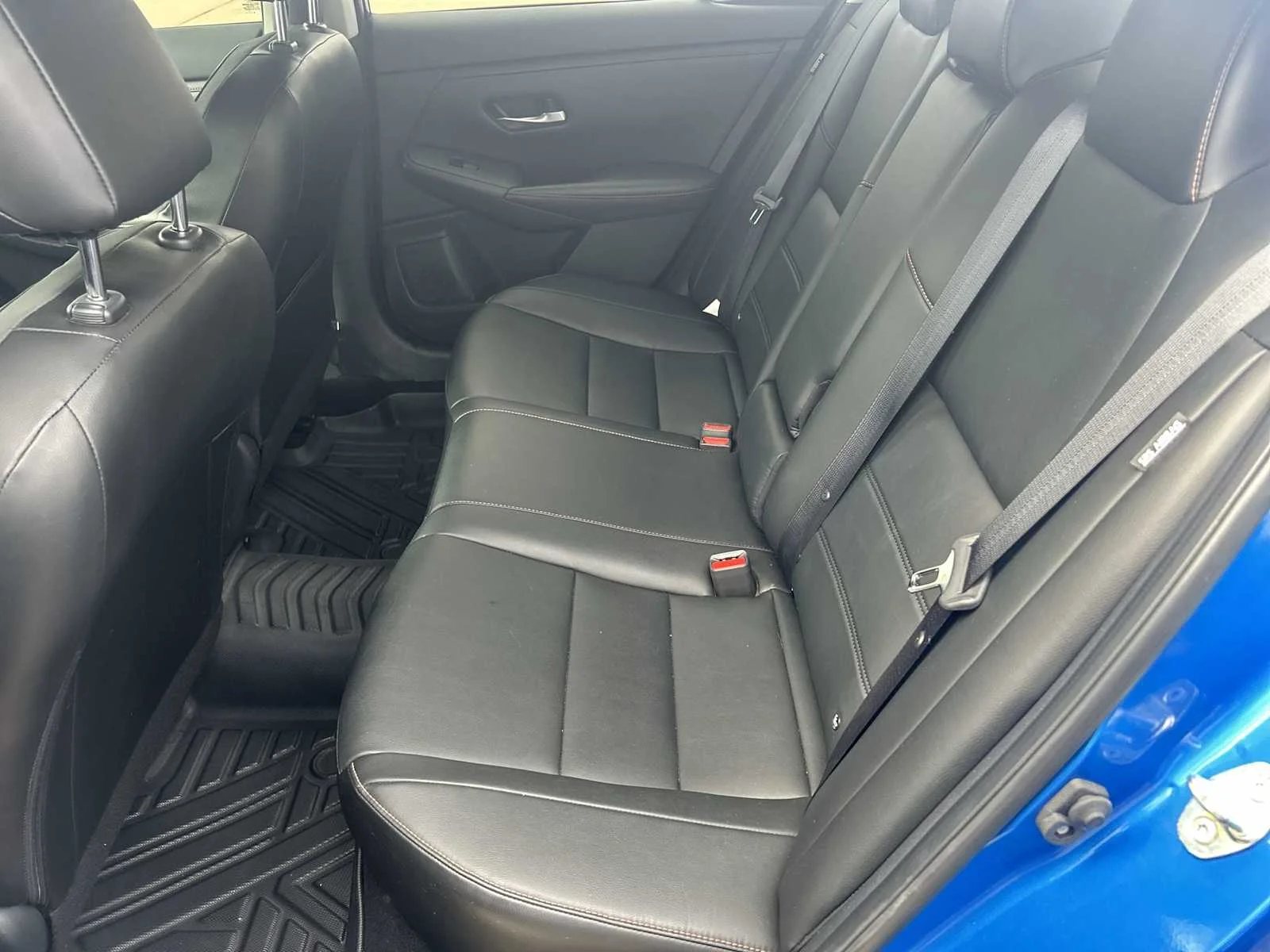 Used 2020  Nissan SR image 6