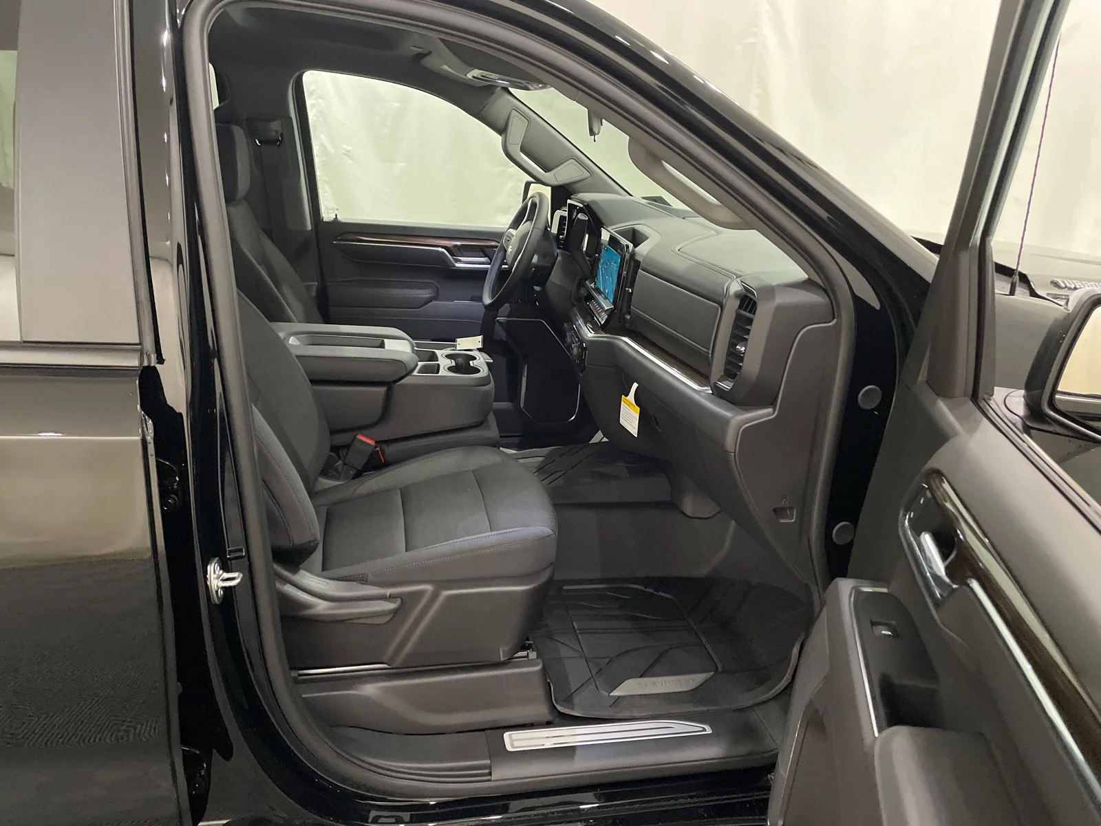 2026 Chevrolet Silverado 1500 LT - Photo 22