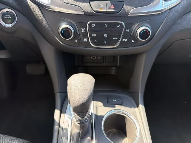 Used 2024 Lakeshore Blue Metallic Chevrolet LT image 26