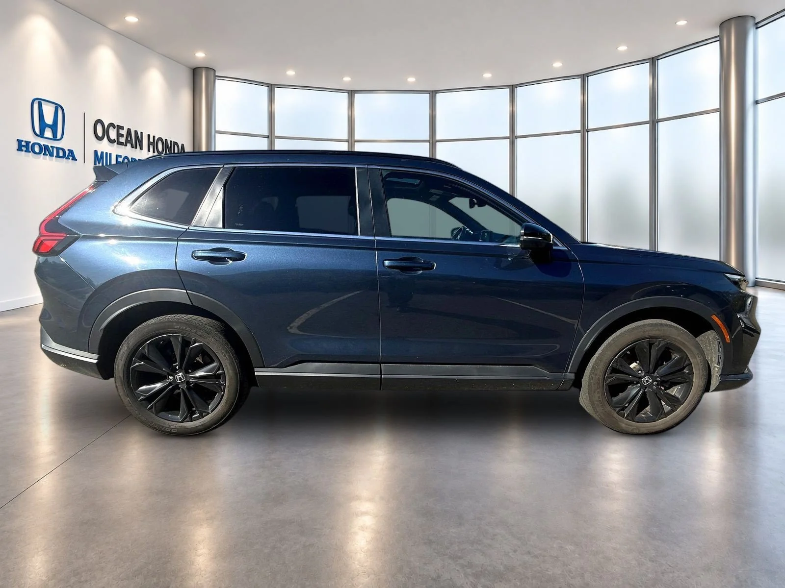 Used 2024 Canyon River Blue Metallic Honda Sport Touring image 4