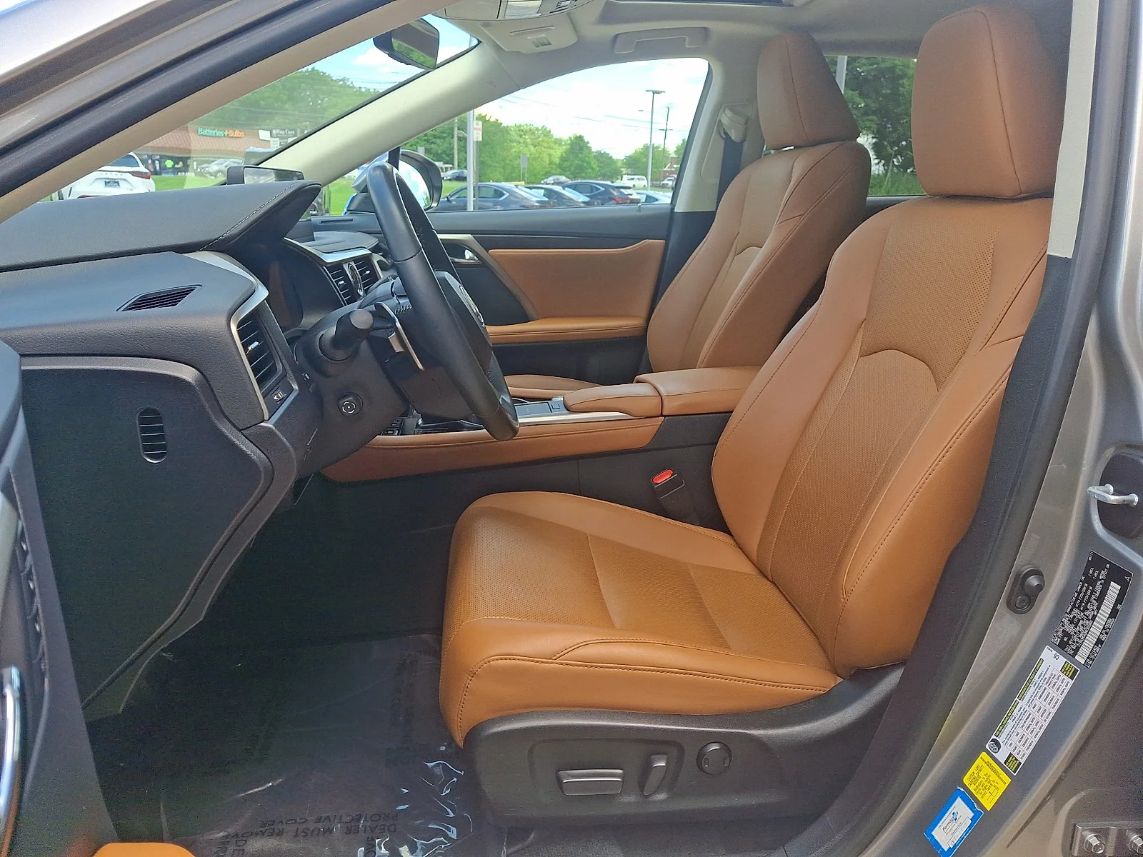 Used 2021 Atomic Silver - 1J7 Lexus  image 13