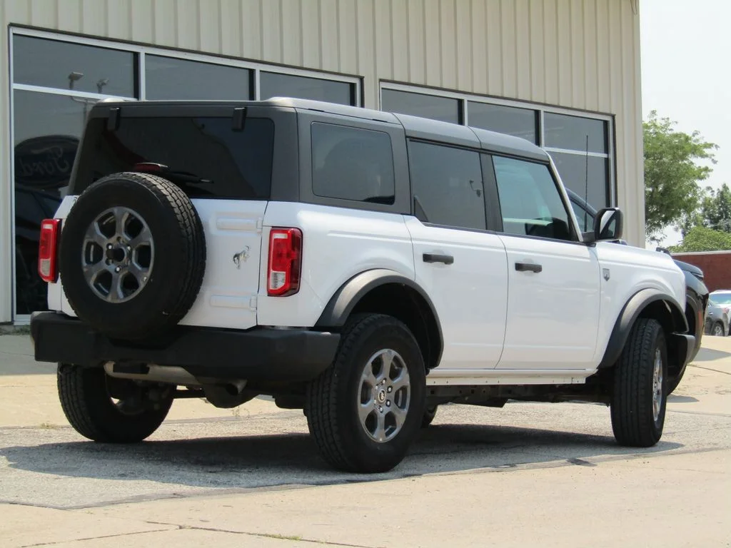 Used 2025 White Ford Big Bend image 3