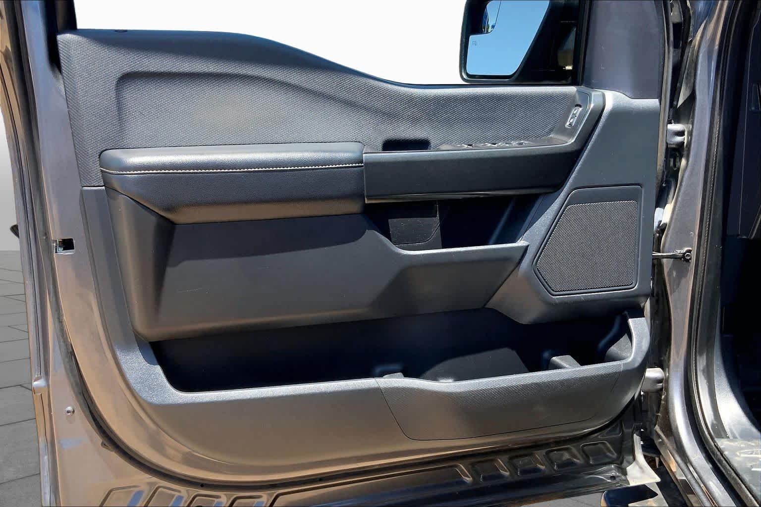 Used 2022 Carbonized Gray Ford XL image 22