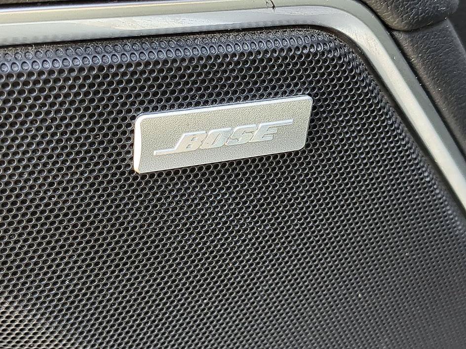 Used 2025 Summit White Chevrolet RST image 14