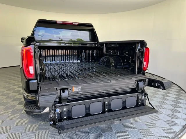 2026 GMC Sierra 1500 SLT - Photo 38