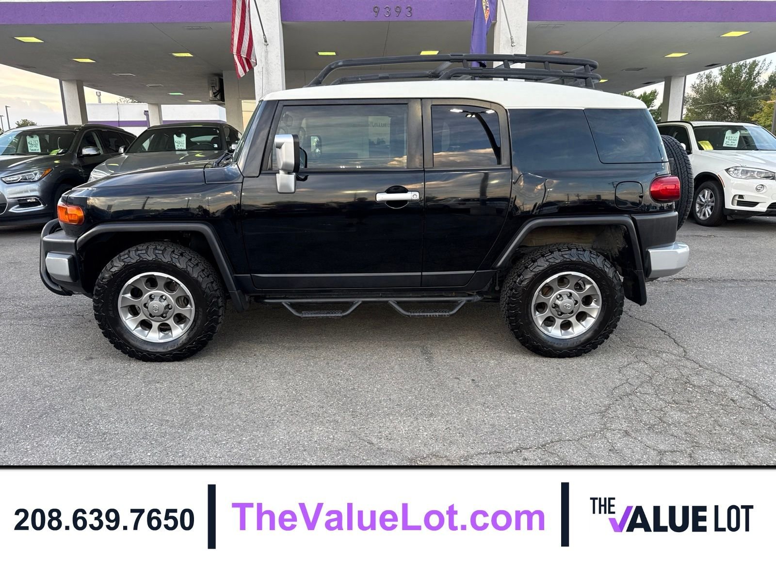 Used 2012 Black Toyota Base image 7
