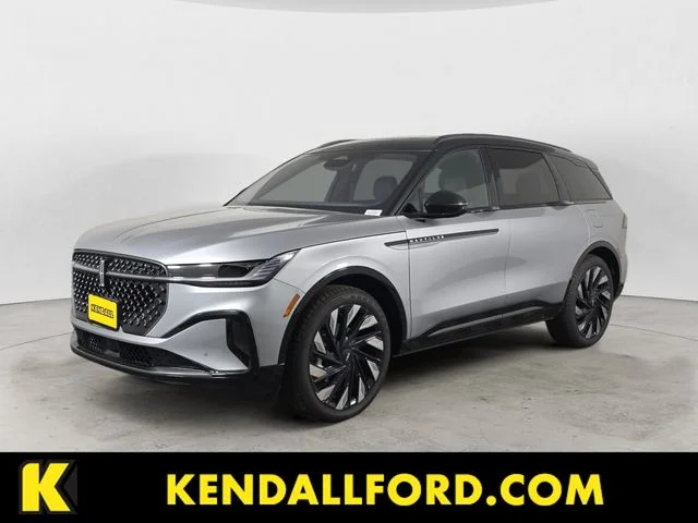 2025 Lincoln Nautilus Reserve AWD's photo