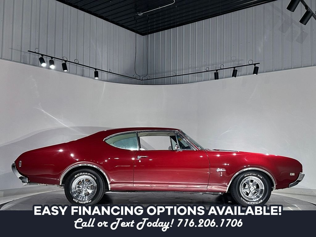 Used 1968 Red Oldsmobile Supreme image 6