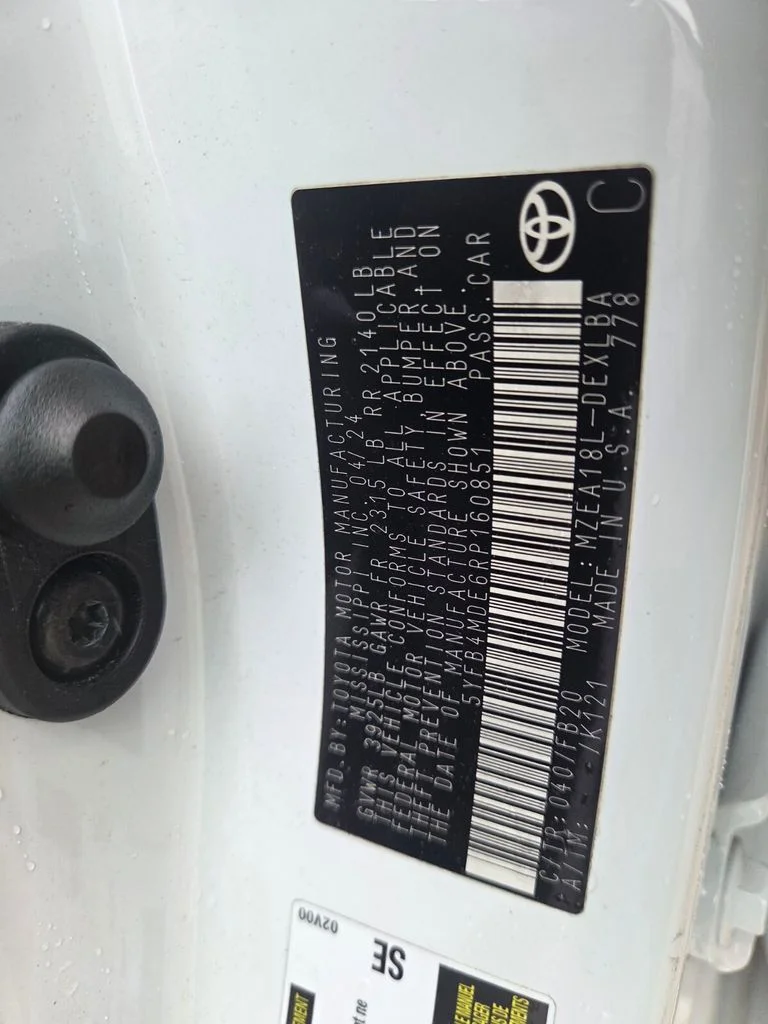 Used 2024 White Toyota LE image 31