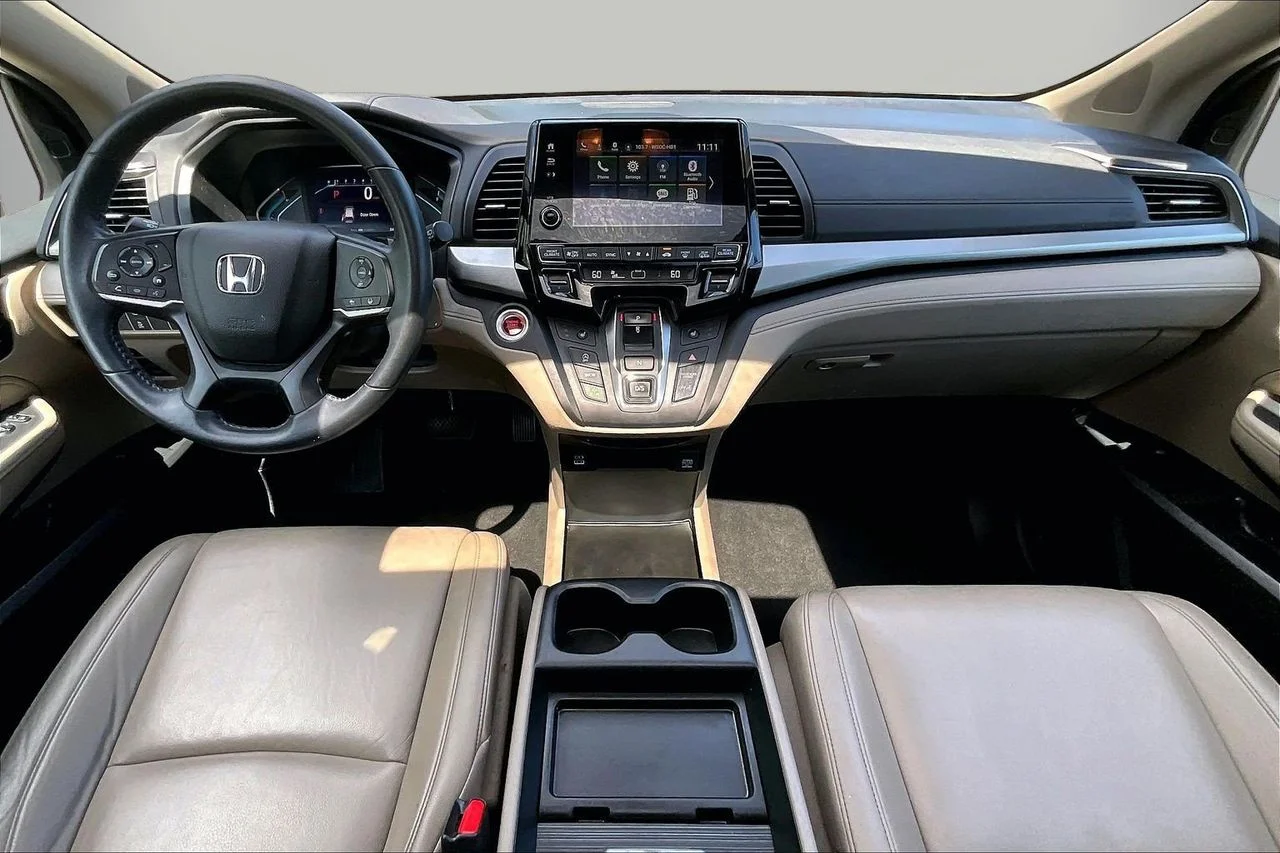 Used 2023  Honda EX-L image 14
