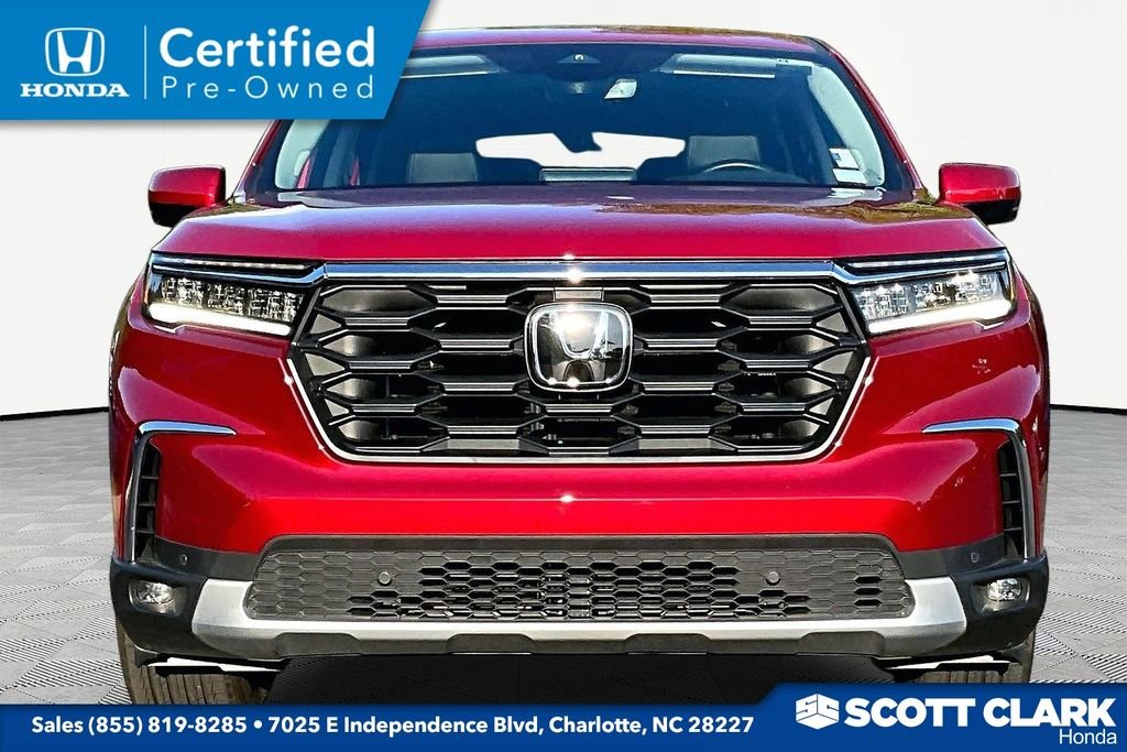Used 2025 Red Honda EX-L image 2
