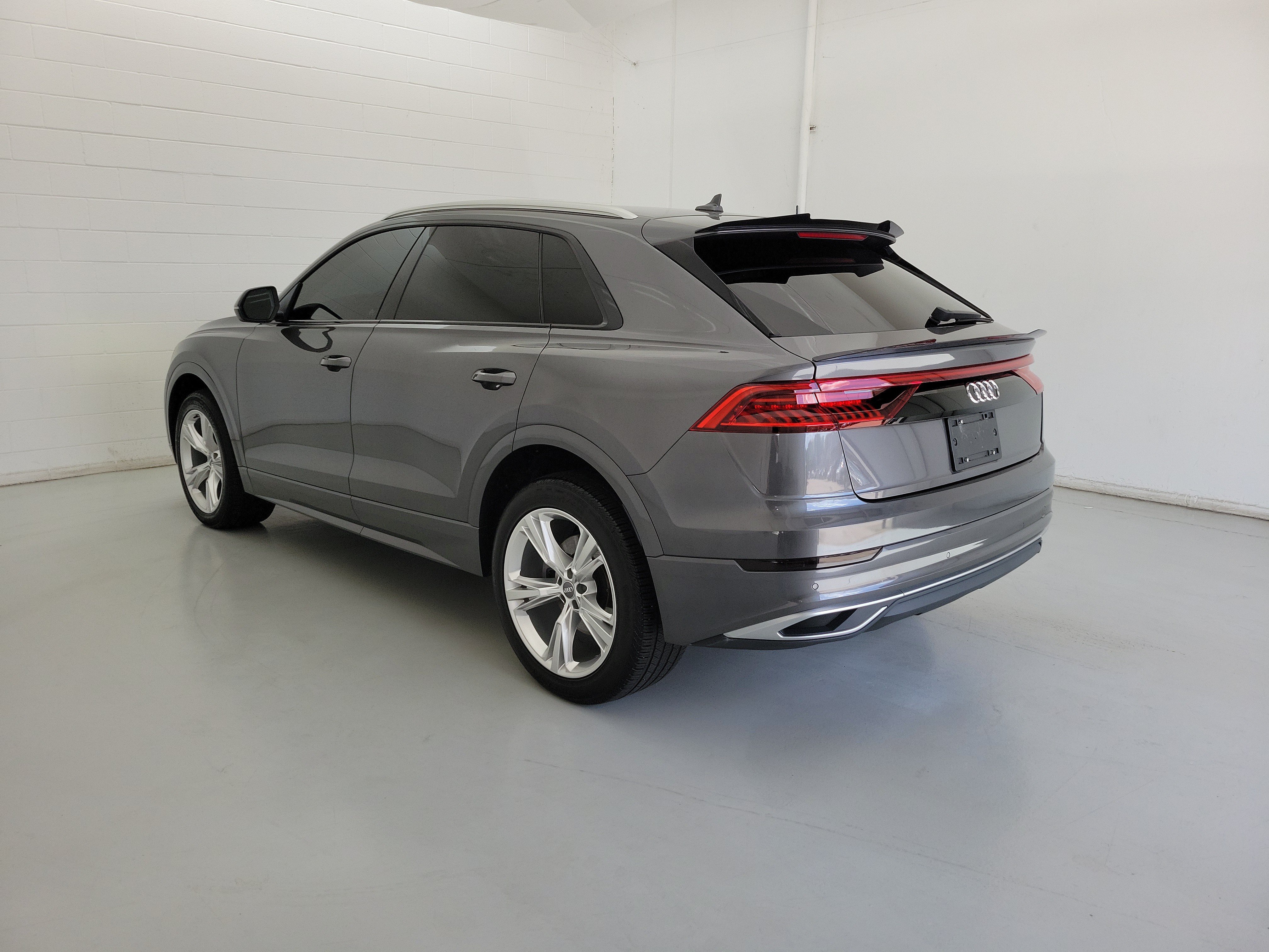 Used 2019 Gray Metallic Audi 3.0T Premium image 7