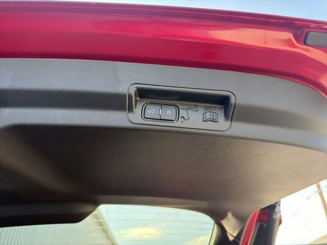 New 2026 Rapid Red Metallic Tinted Clearcoat Ford ST-Line image 42