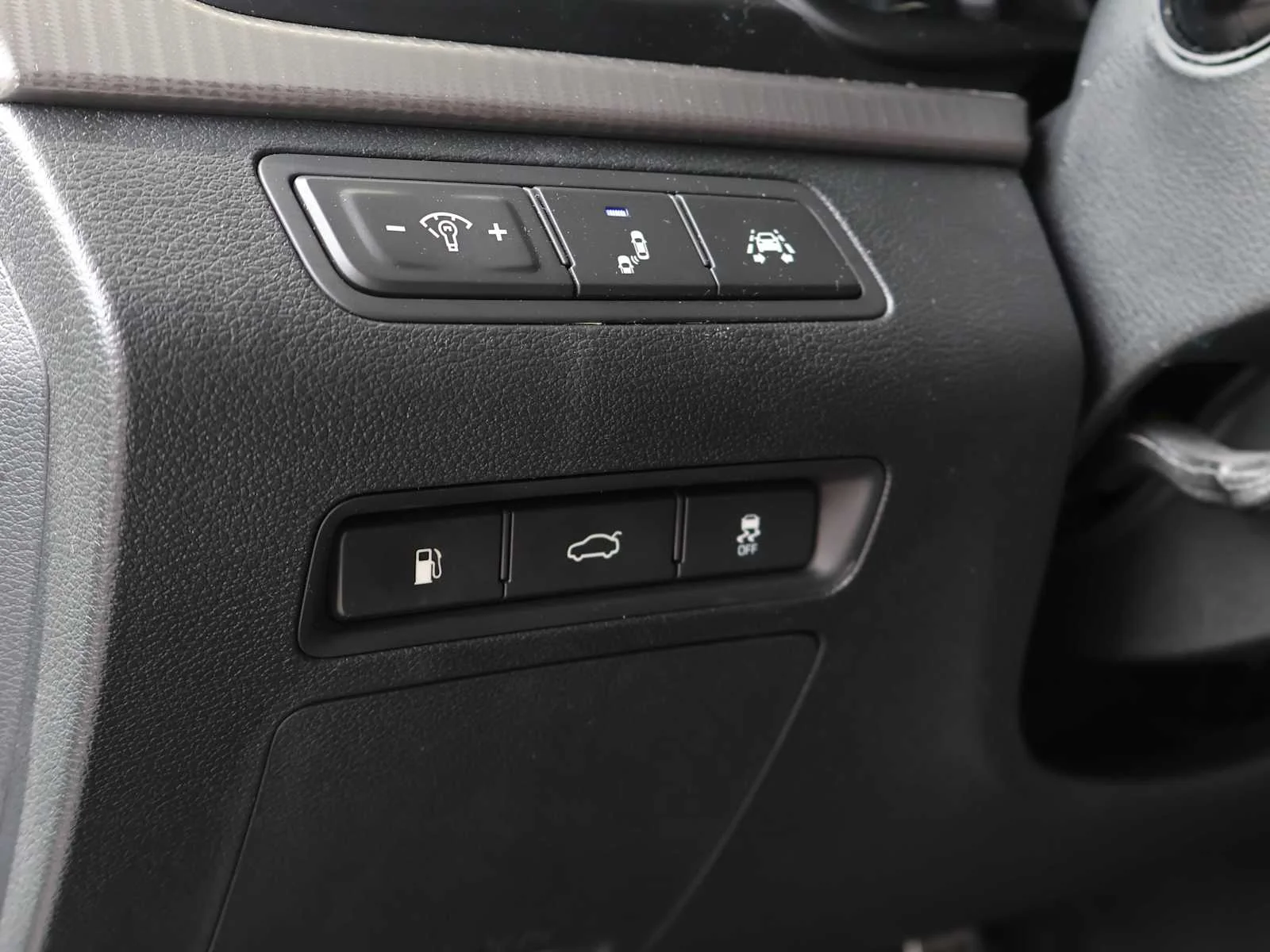 Used 2019 Symphony Silver Hyundai Sport image 14