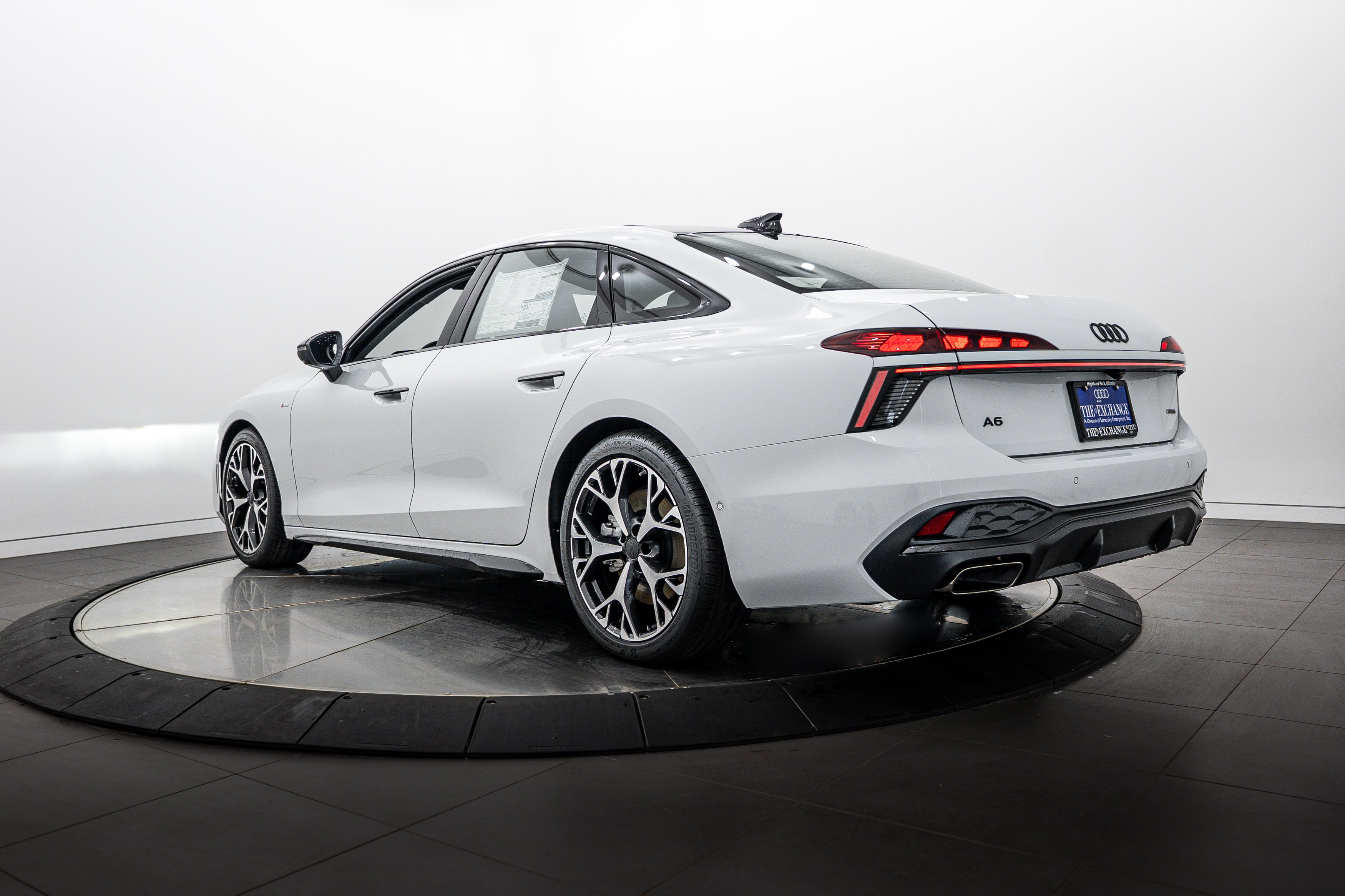 New 2026 GLACIER WHITE Audi Prestige image 5