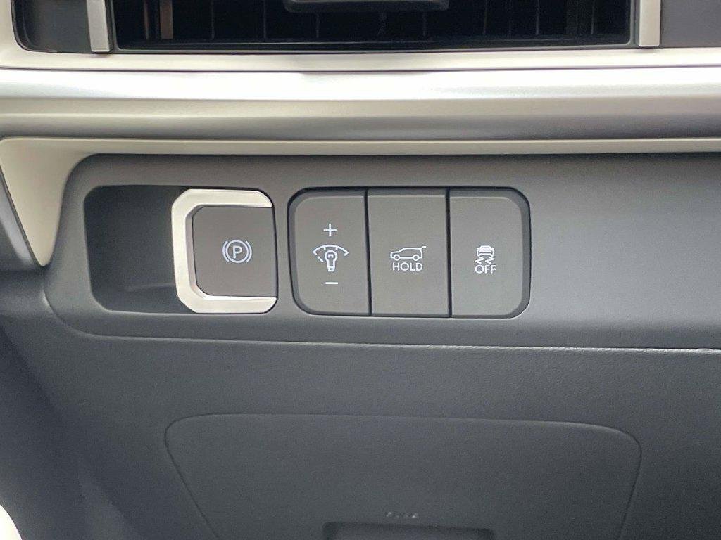 New 2026 Gray Hyundai SE FWD image 18